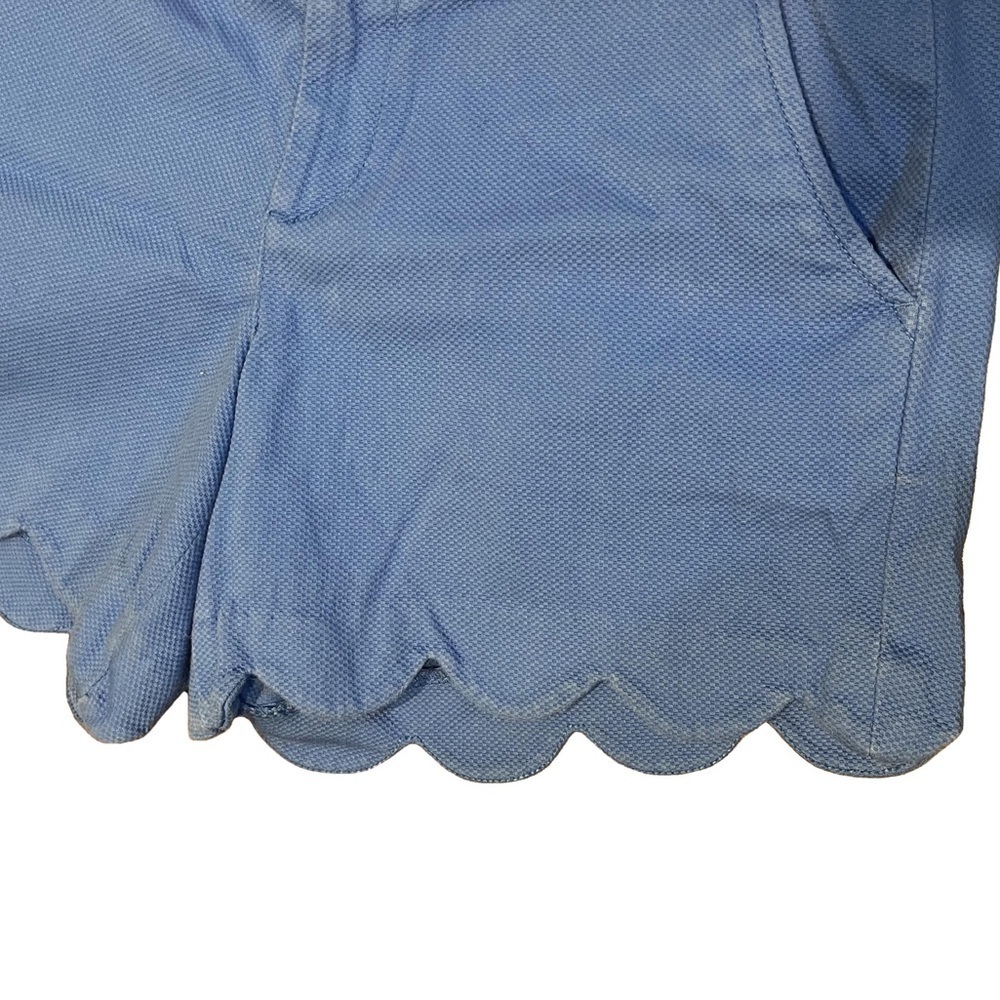 Lilly Pulitzer Blue Scalloped Shorts Size 4 - Picture 3 of 6